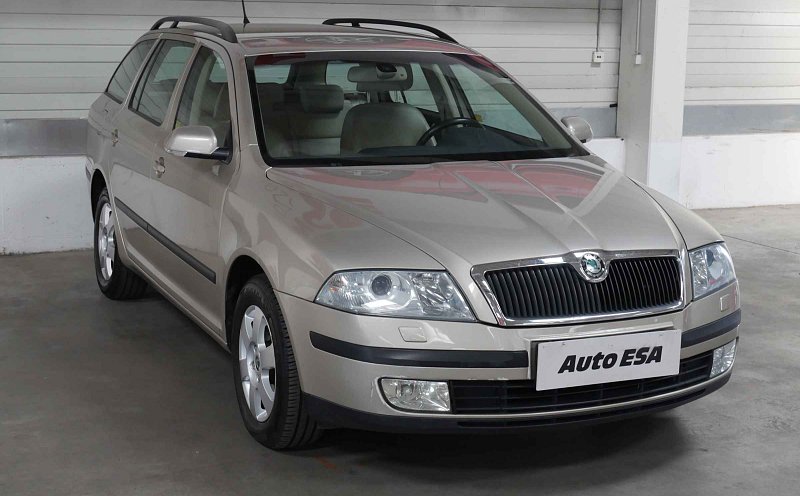 Škoda Octavia II 2.0 i 