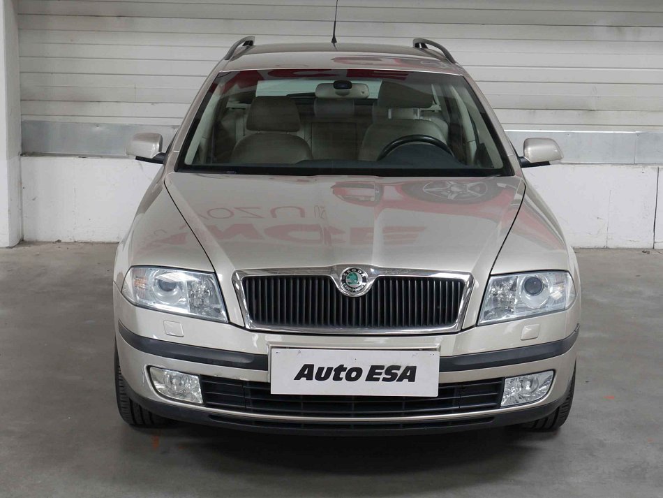 Škoda Octavia II 2.0 i 