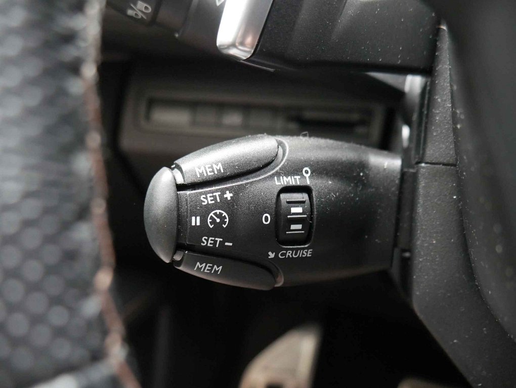 Peugeot 3008 2.0HDi 