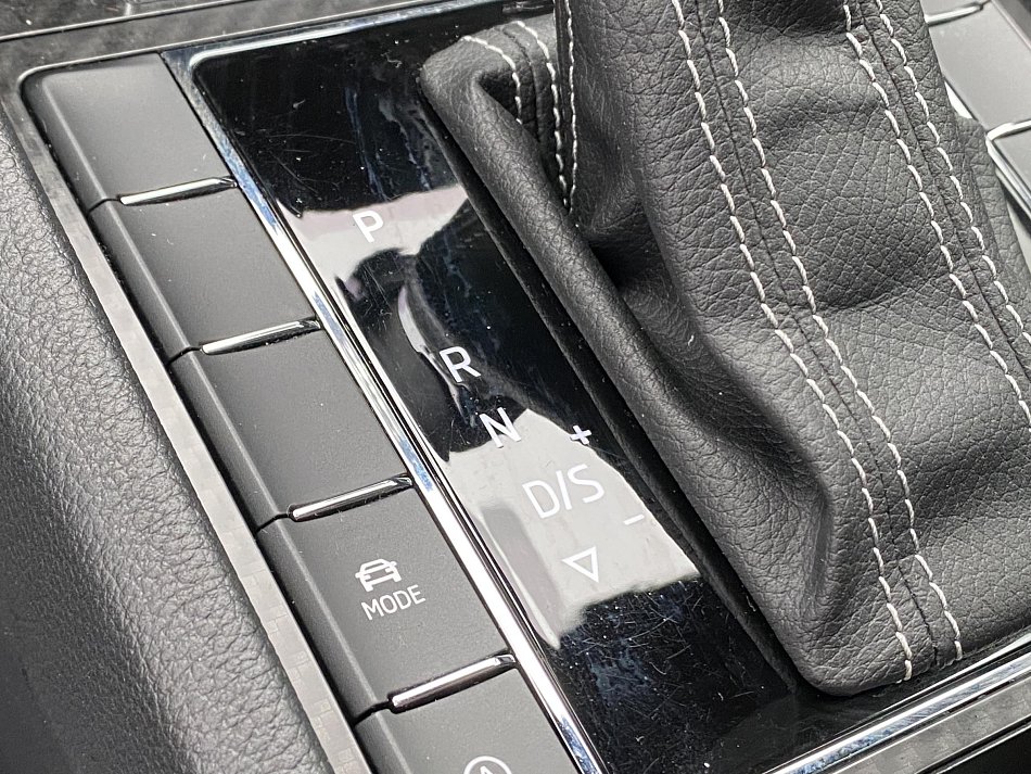 Škoda Superb III 2.0 TDi SportLine