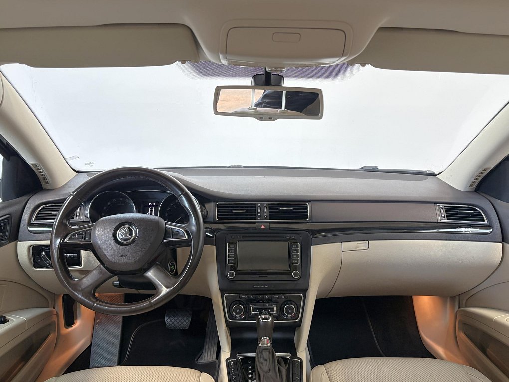 Škoda Superb II 2.0 TDi L&K 4x4