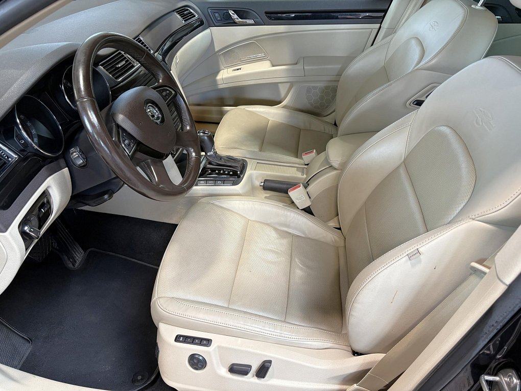 Škoda Superb II 2.0 TDi L&K 4x4
