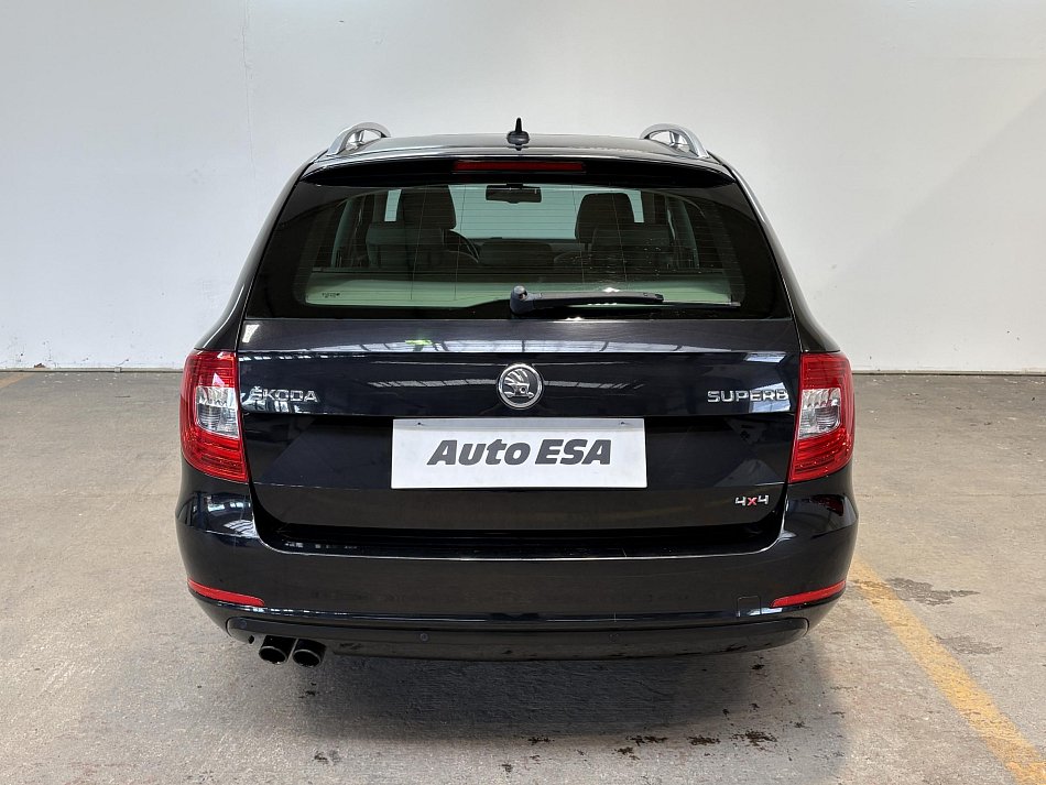 Škoda Superb II 2.0 TDi L&K 4x4