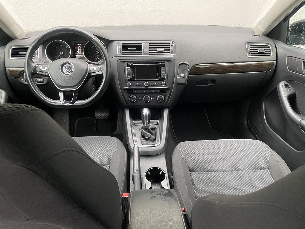 Volkswagen Jetta 2.0 TDi 