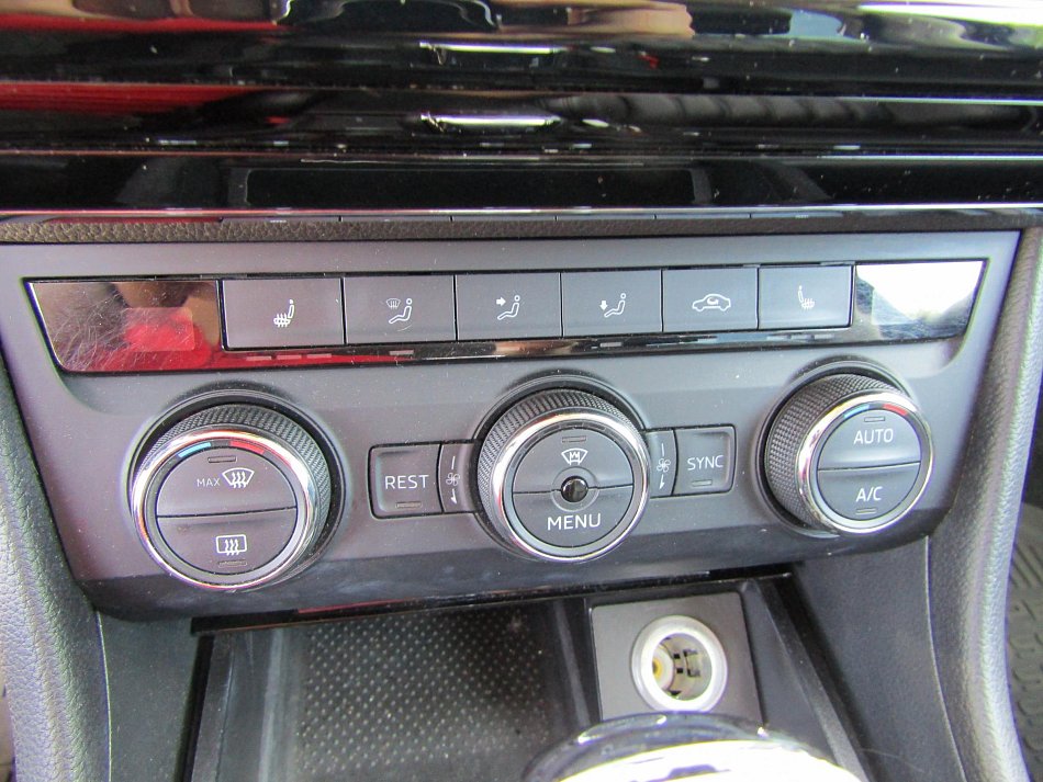 Škoda Superb III 2.0 TDi L&K 4x4