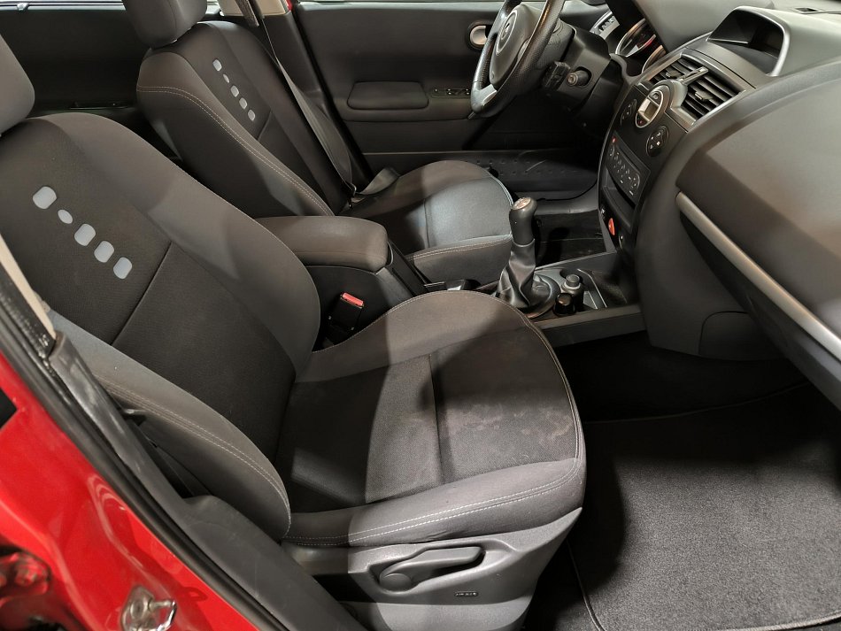 Renault Mégane 1.4i 