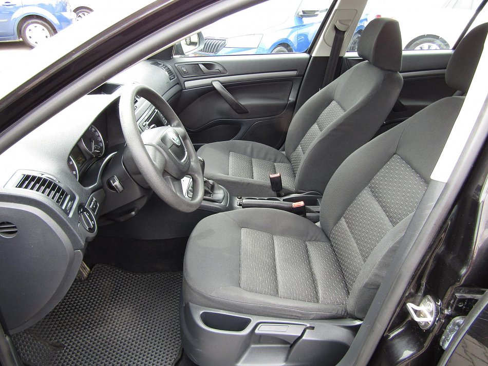 Škoda Octavia II 1.2i 