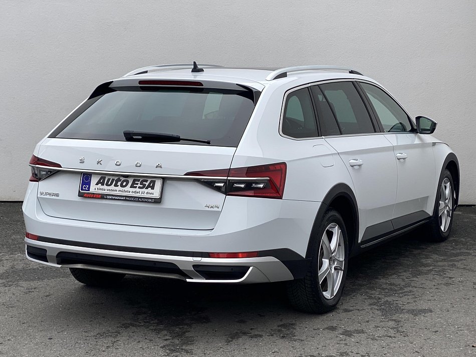 Škoda Superb III 2.0 TDi Scout 4x4