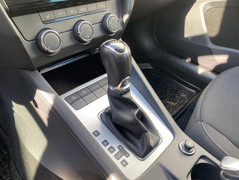 Škoda Octavia III 1.5 TSi Ambition