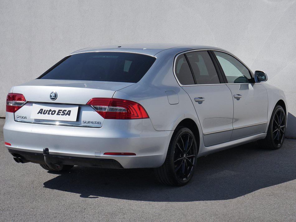 Škoda Superb II 2.0 TDi Elegance