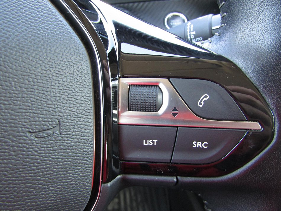 Peugeot 2008 1.5 HDi 