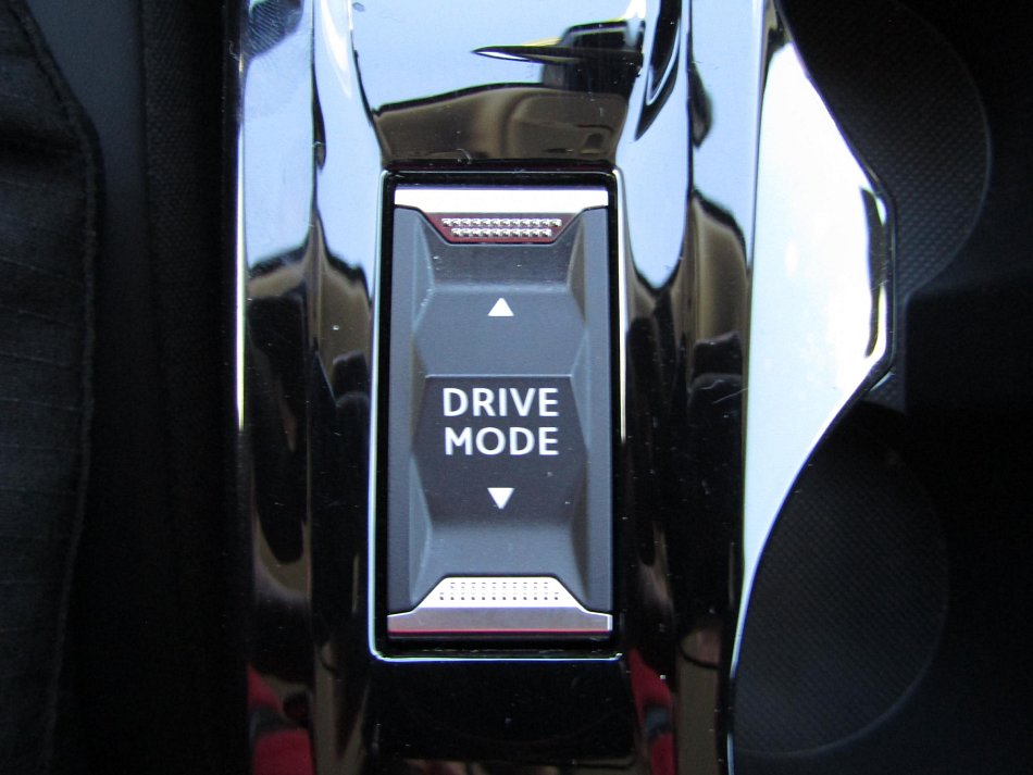 Peugeot 2008 1.5 HDi 