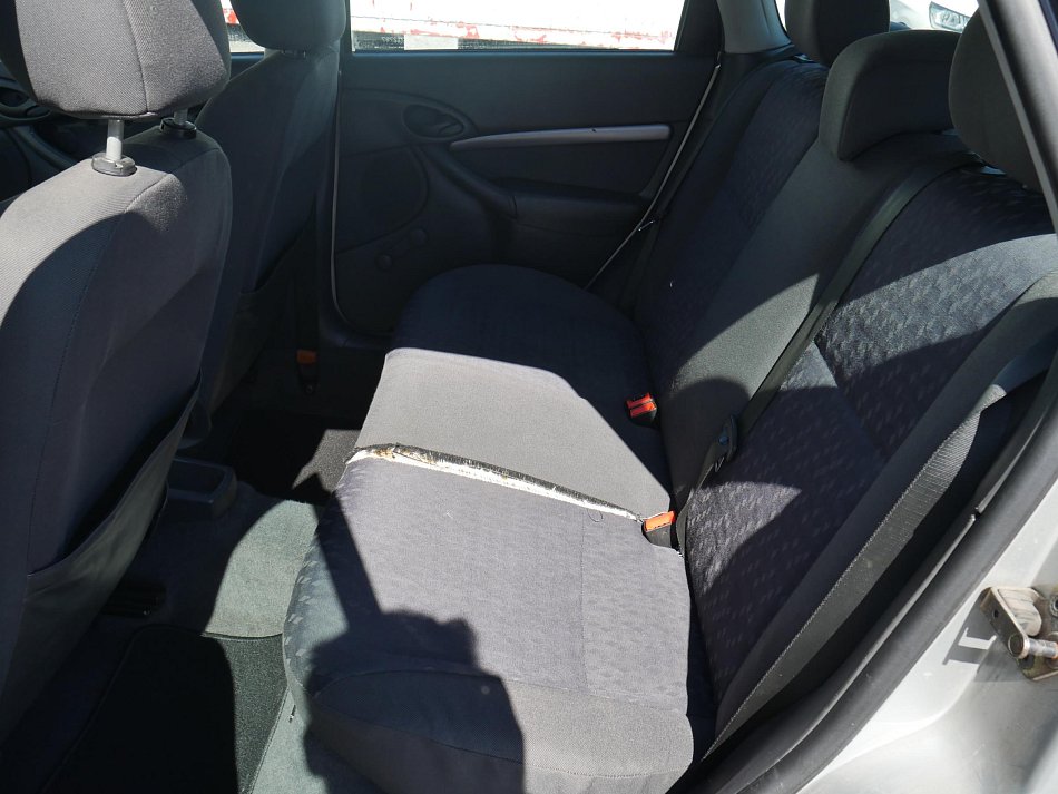 Ford Focus 1.6 i 