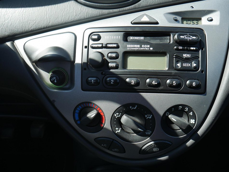 Ford Focus 1.6 i 