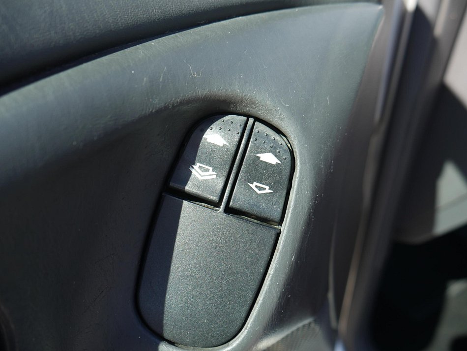 Ford Focus 1.6 i 