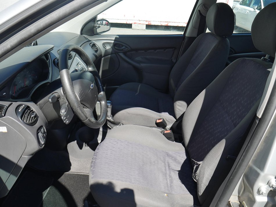 Ford Focus 1.6 i 