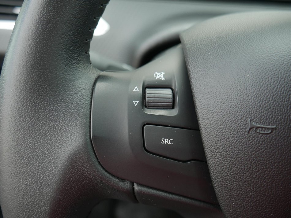 Peugeot 2008 1.2 PT Allure