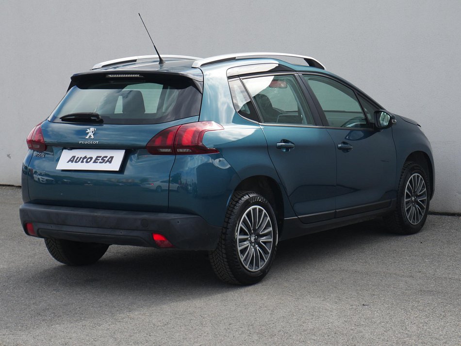 Peugeot 2008 1.2 PT Allure