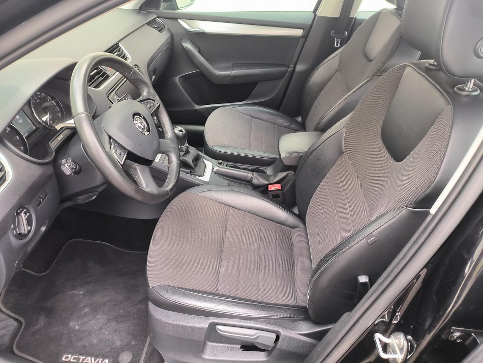 Škoda Octavia III 1.2 TSi Elegance