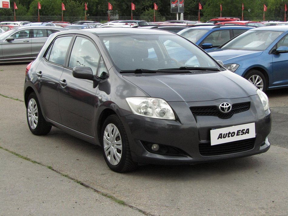 Toyota Auris 1.6 VVT-i 