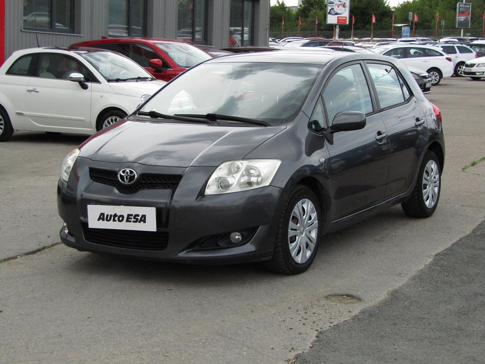 Toyota Auris 1.6 VVT-i 
