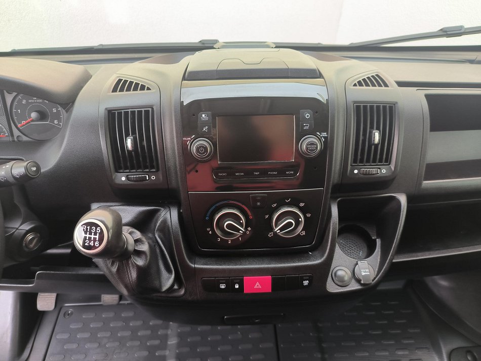 Peugeot Boxer 2.2HDi  L4H2