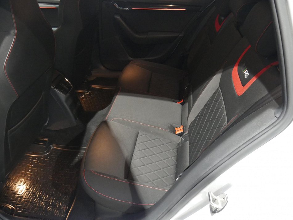 Škoda Octavia III 2.0 TDi RS