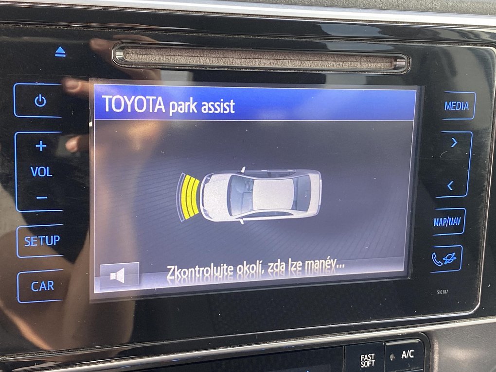 Toyota Corolla 1.6 i 