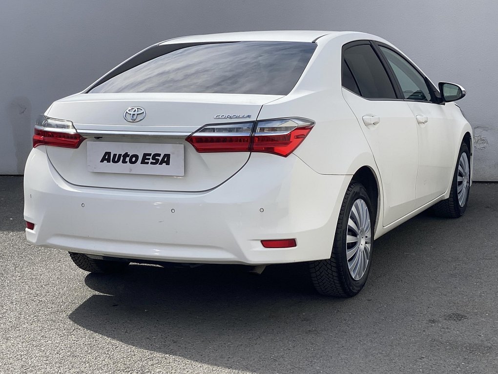 Toyota Corolla 1.6 i 