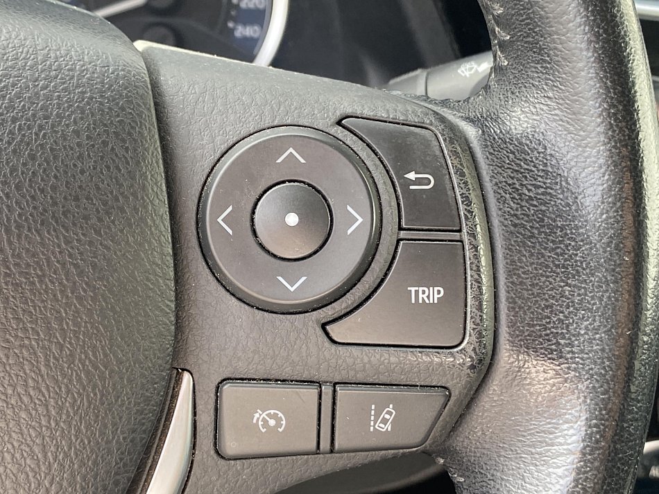 Toyota Corolla 1.6 i 