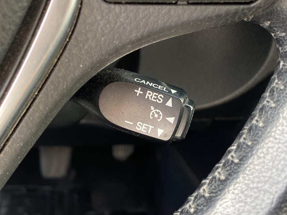 Toyota Corolla 1.6 i 