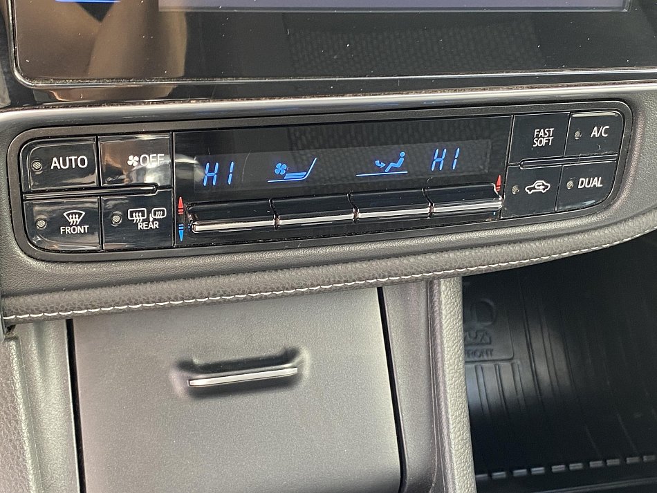 Toyota Corolla 1.6 i 