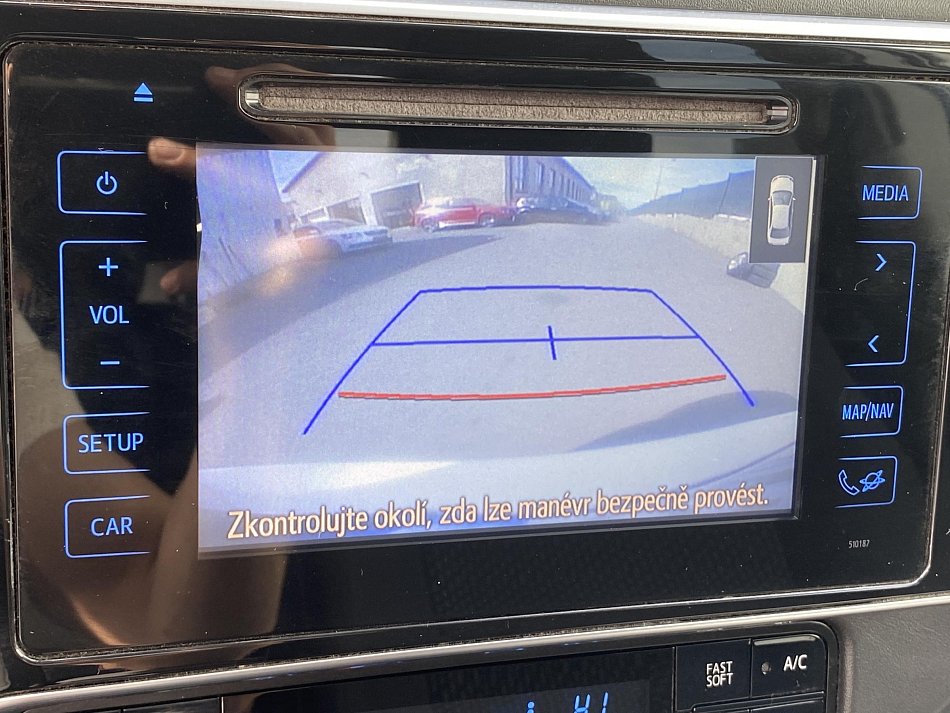 Toyota Corolla 1.6 i 