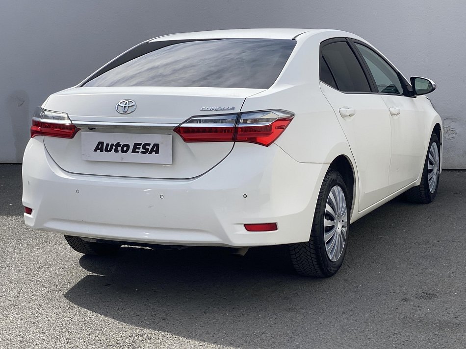 Toyota Corolla 1.6 i 