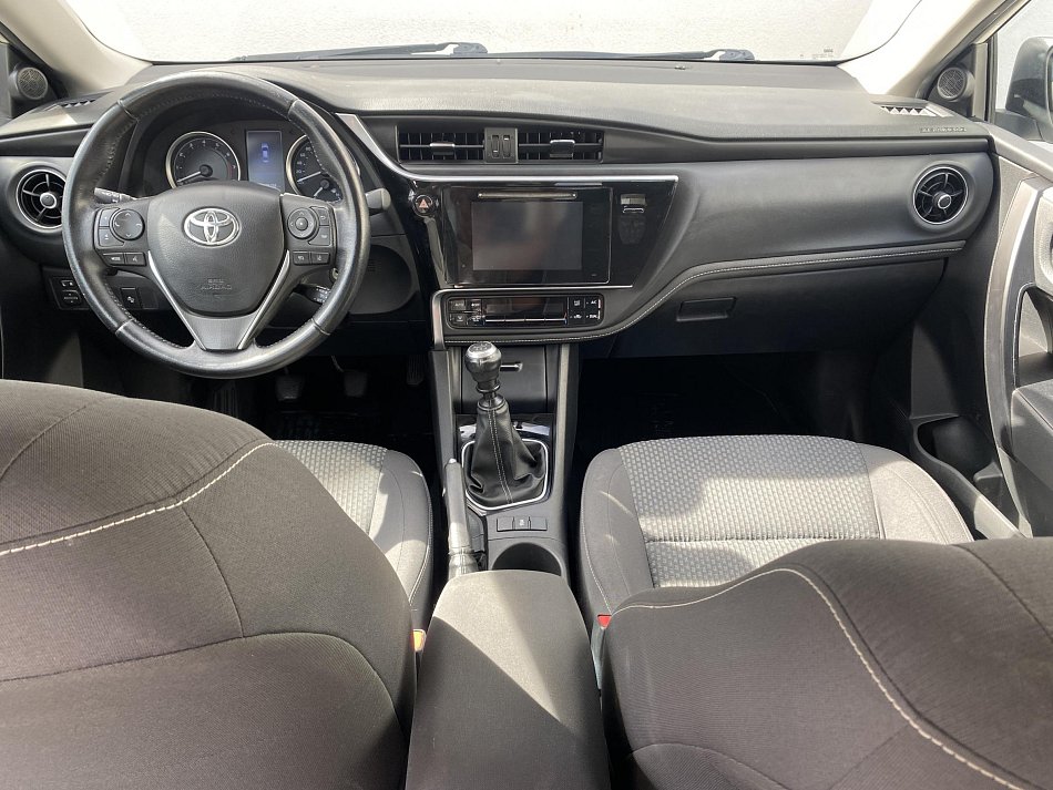 Toyota Corolla 1.6 i 