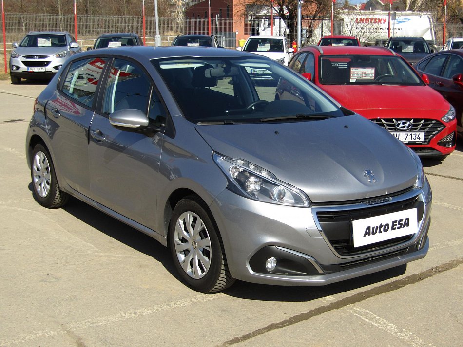 Peugeot 208 1.2 PT 