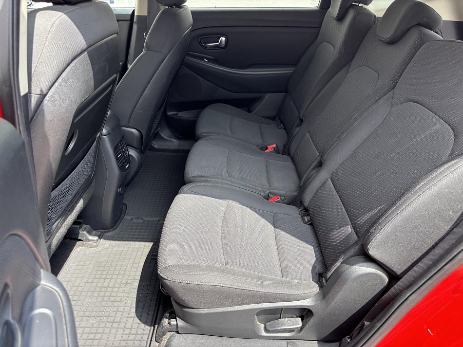 Kia Carens 1.6 GDi 