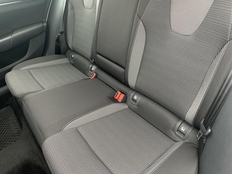 Škoda Octavia IV 2.0 TDi Ambition