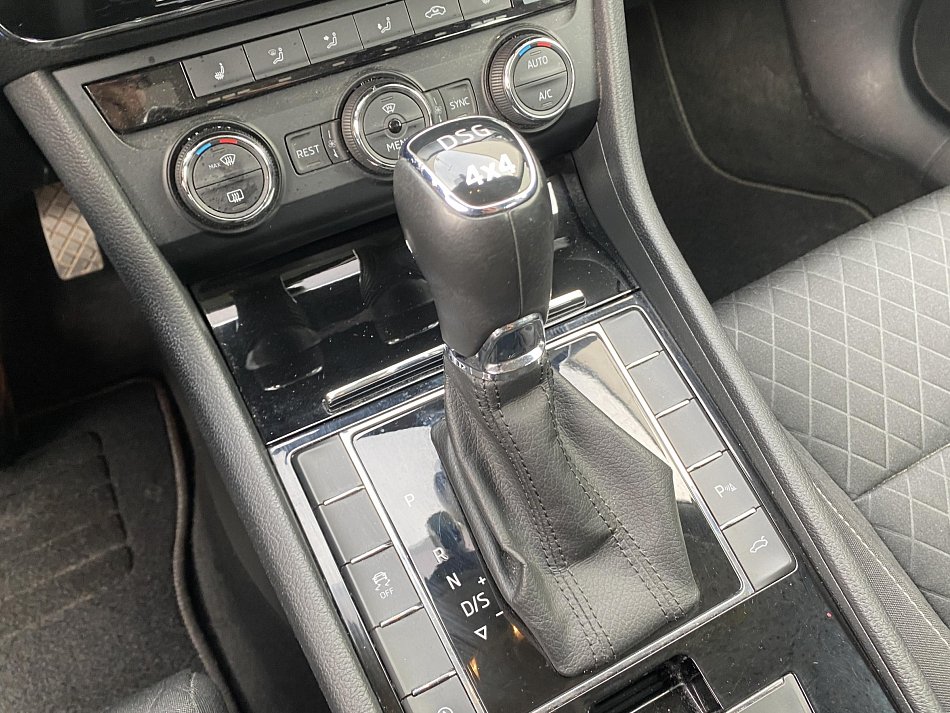 Škoda Superb III 2.0 TDI L&K 4x4