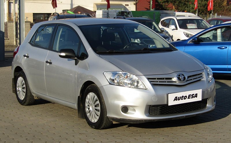 Toyota Auris 1.4 D4-D Terra Cool