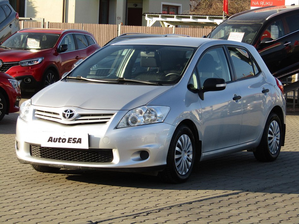 Toyota Auris 1.4 D4-D Terra Cool