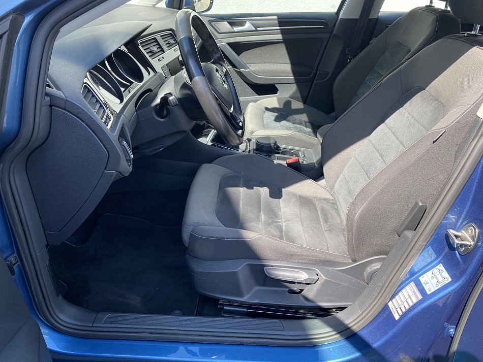 Volkswagen Golf 2.0 TDi Highline