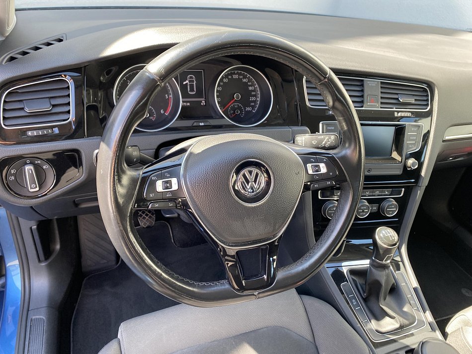Volkswagen Golf 2.0 TDi Highline