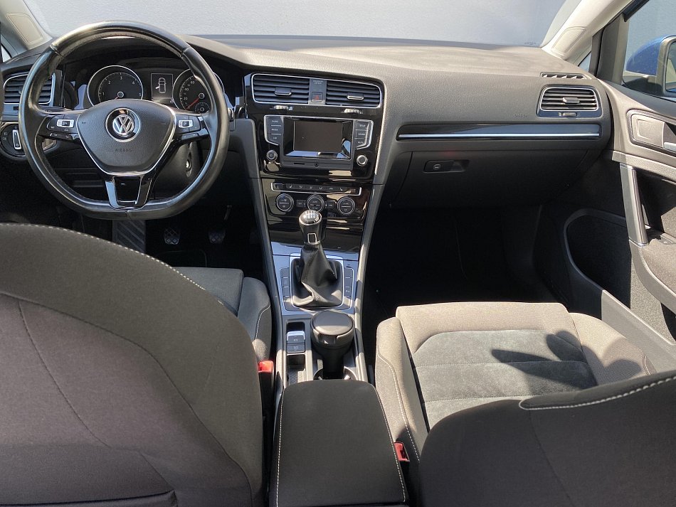 Volkswagen Golf 2.0 TDi Highline