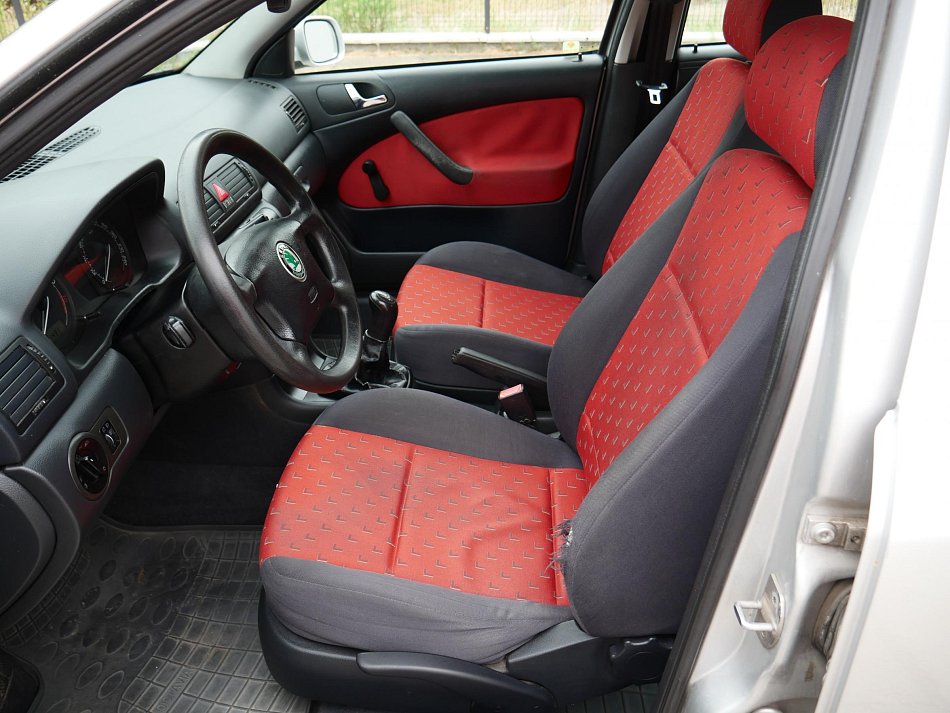 Škoda Octavia 1.6I 