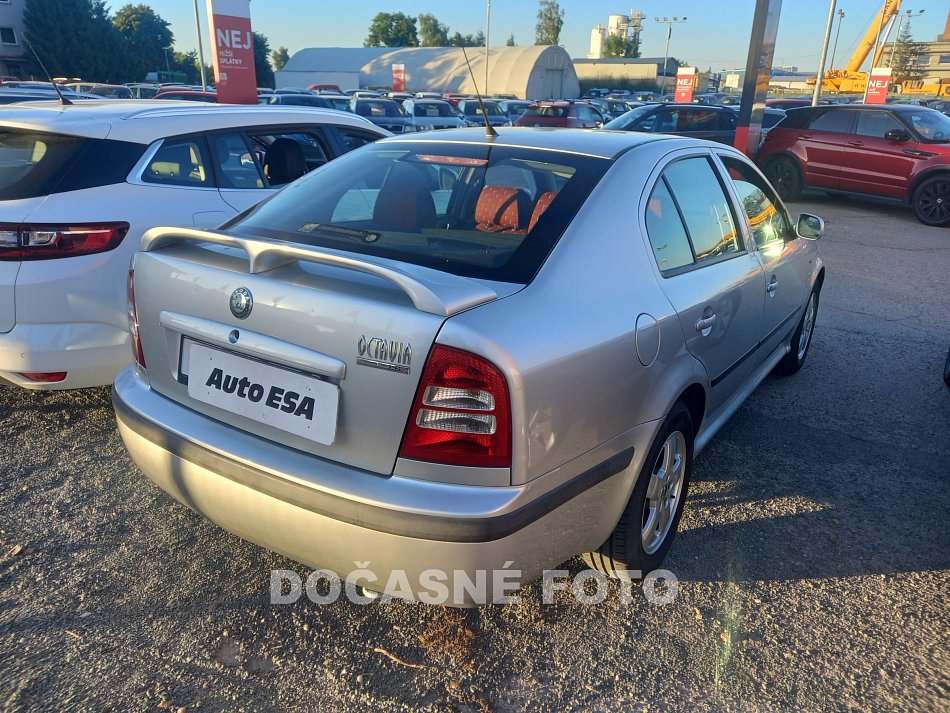Škoda Octavia 1.6I 