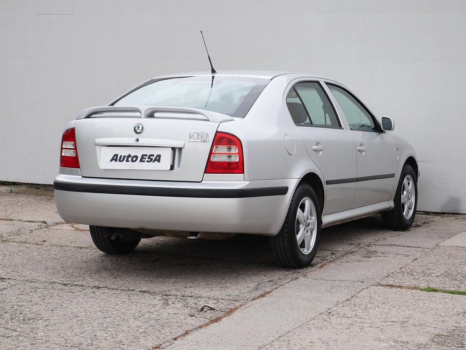 Škoda Octavia 1.6I 