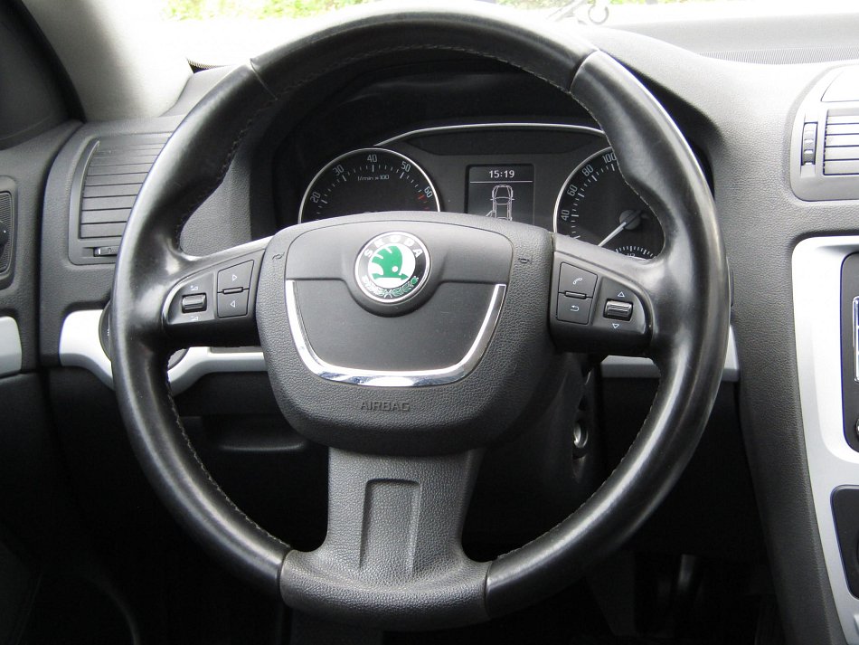 Škoda Octavia II 1.4 TSi Ambiente