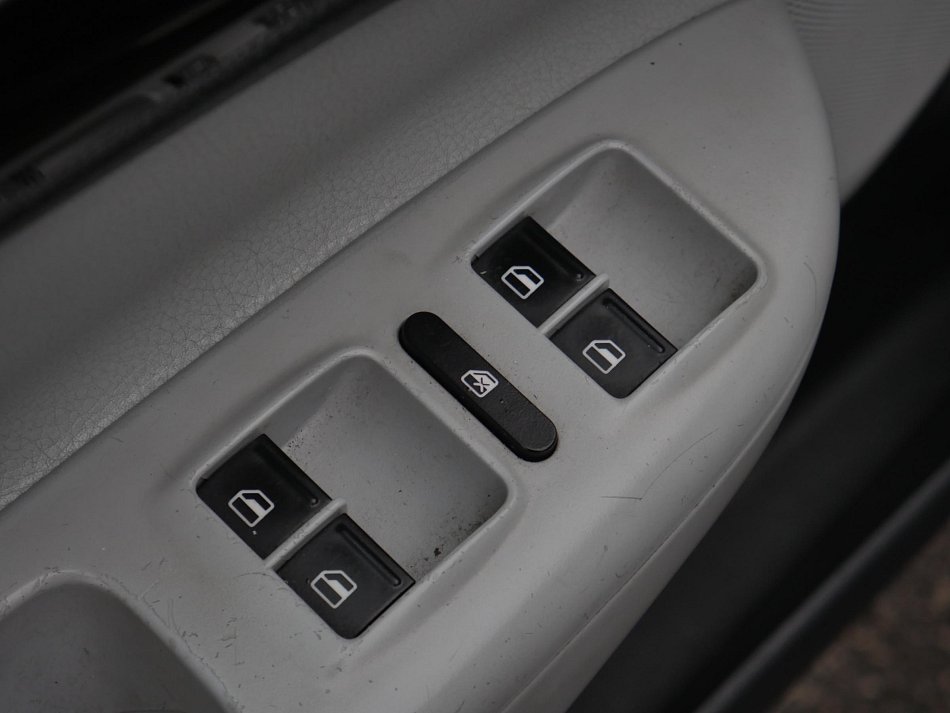 Škoda Octavia II 2.0 TDi L&K