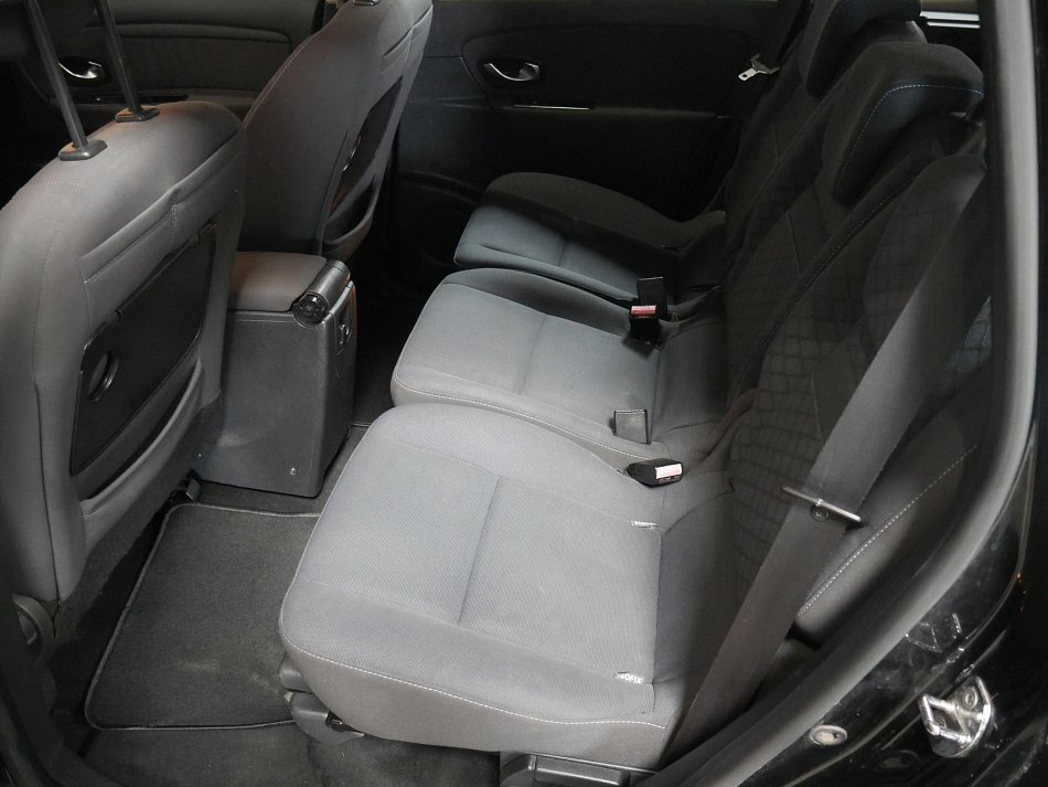 Renault Scénic 1.9dCi  7míst